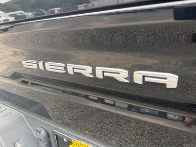 2025 GMC Sierra 1500 4WD Crew Cab Short Box SLT