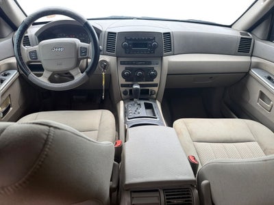 2006 Jeep Grand Cherokee Laredo