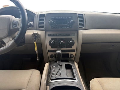 2006 Jeep Grand Cherokee Laredo