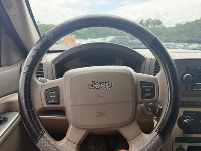 2006 Jeep Grand Cherokee Laredo