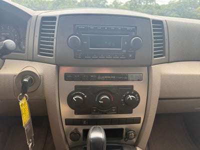 2006 Jeep Grand Cherokee Laredo