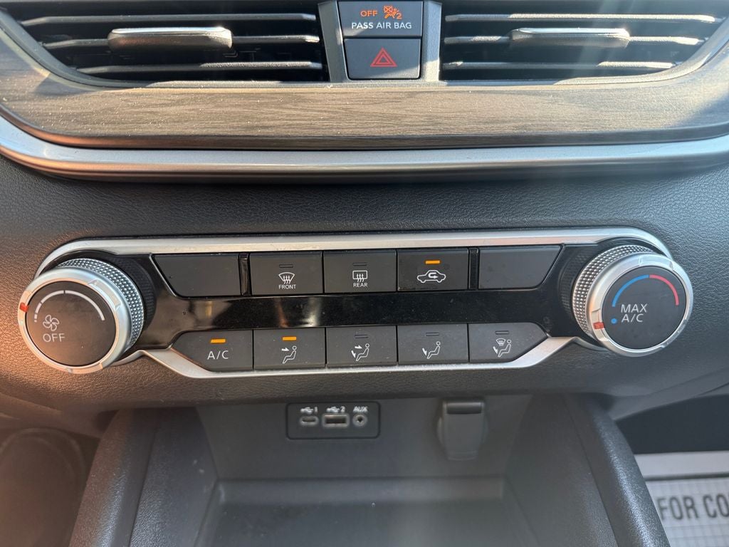 2025 Nissan Altima SV FWD