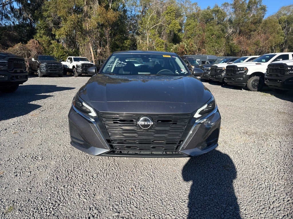 2023 Nissan Altima SV FWD