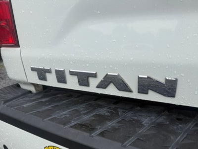 2021 Nissan TITAN Crew Cab SV 4x4