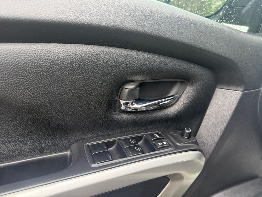 2021 Nissan TITAN Crew Cab SV 4x4