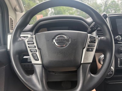 2021 Nissan TITAN Crew Cab SV 4x4