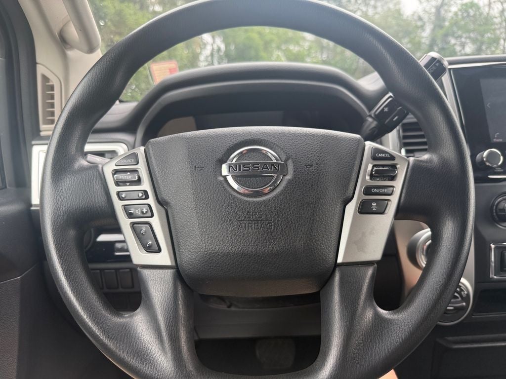 2021 Nissan TITAN Crew Cab SV 4x4