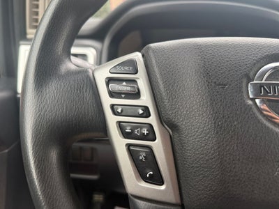 2021 Nissan TITAN Crew Cab SV 4x4