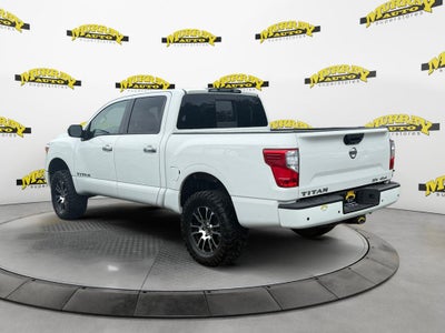 2021 Nissan TITAN Crew Cab SV 4x4