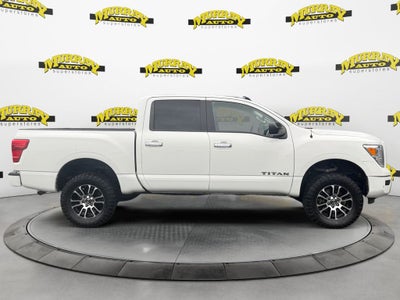 2021 Nissan TITAN Crew Cab SV 4x4