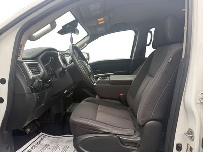 2021 Nissan TITAN Crew Cab SV 4x4