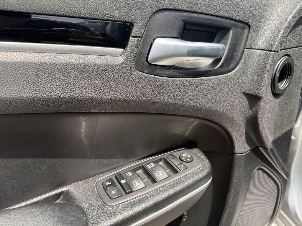 2023 Chrysler 300 300S