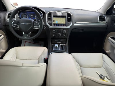 2023 Chrysler 300 Touring L