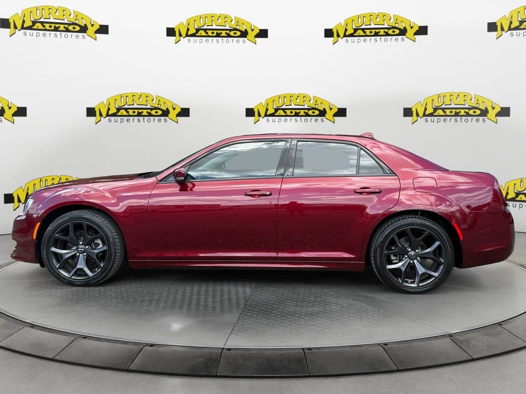 2023 Chrysler 300 Touring L