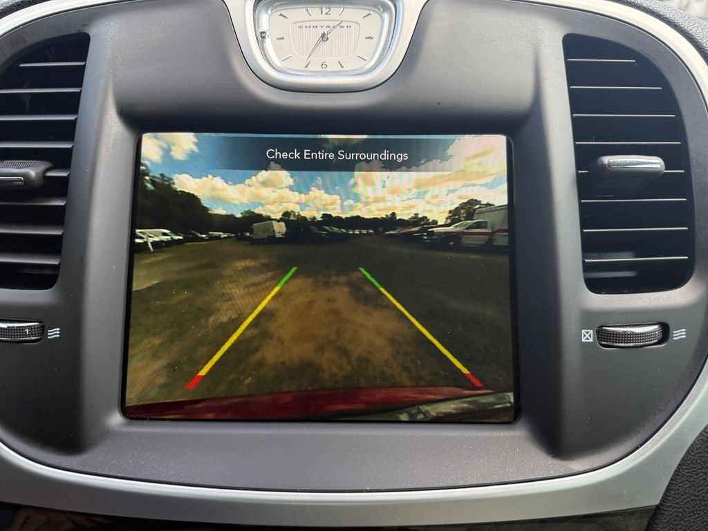 2023 Chrysler 300 Touring L