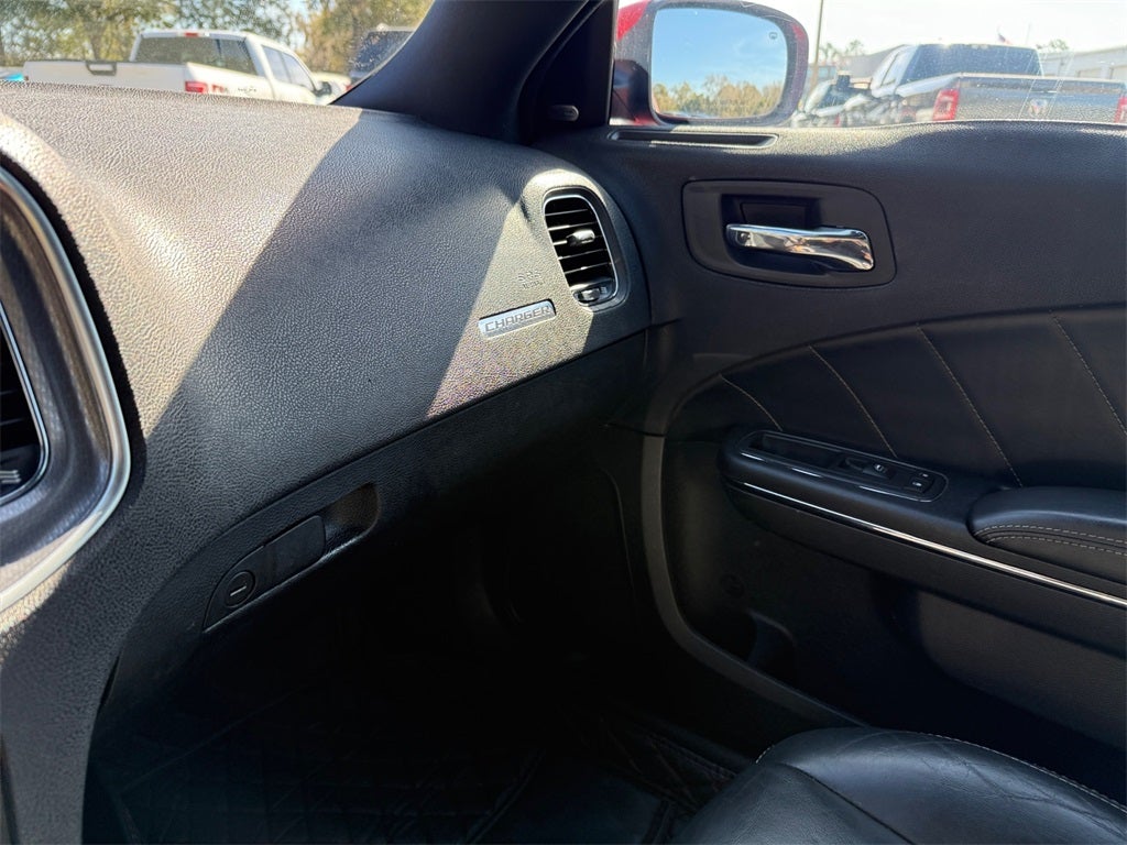 2014 Dodge Charger R/T Plus