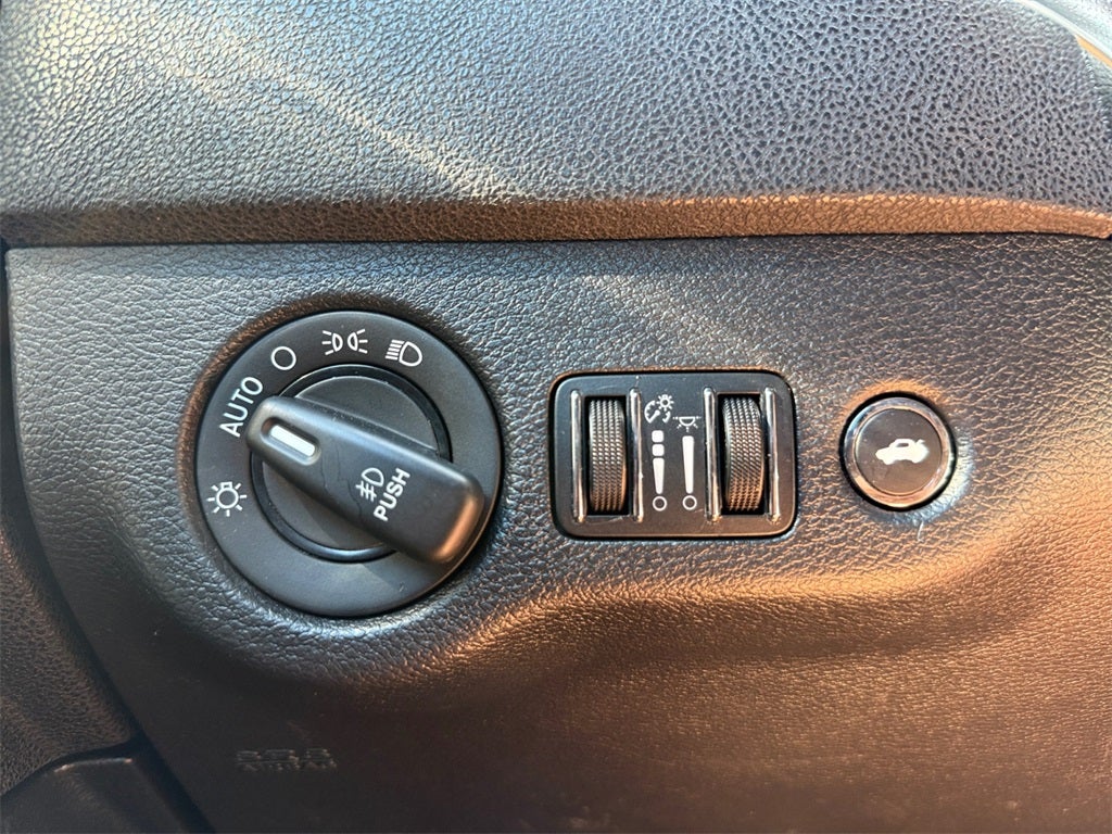 2014 Dodge Charger R/T Plus