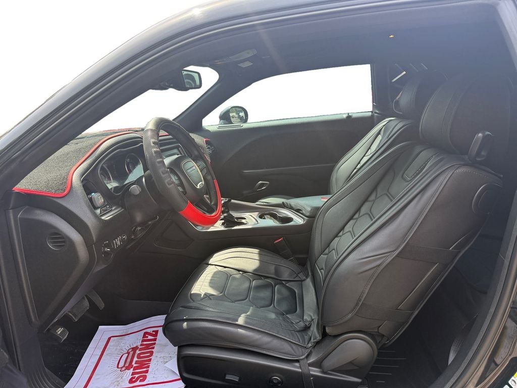 2017 Dodge Challenger SXT