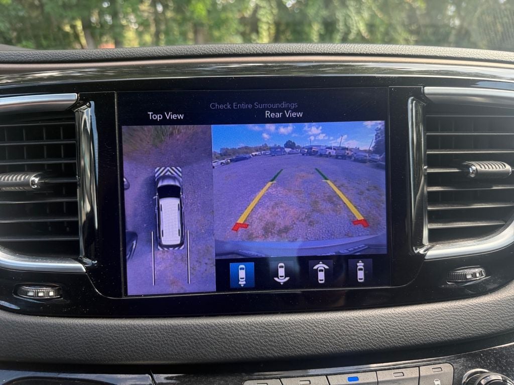 2017 Chrysler Pacifica Touring-L Plus