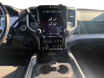 2024 RAM 3500 Big Horn Crew Cab 4x4 8' Box