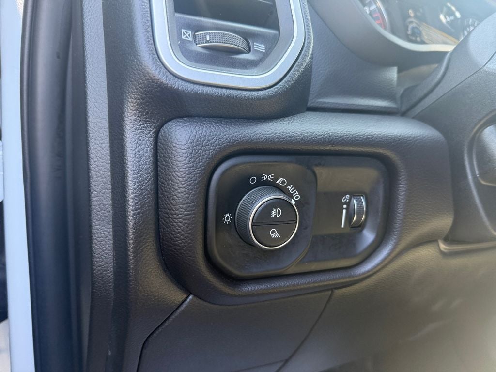2024 RAM 3500 Big Horn Crew Cab 4x4 8' Box