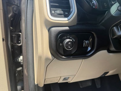 2021 RAM 3500 Big Horn Crew Cab 4x4 8' Box