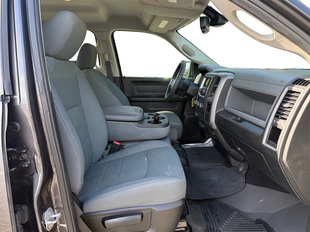 2019 RAM 1500 Classic Tradesman Crew Cab 4x2 5'7' Box