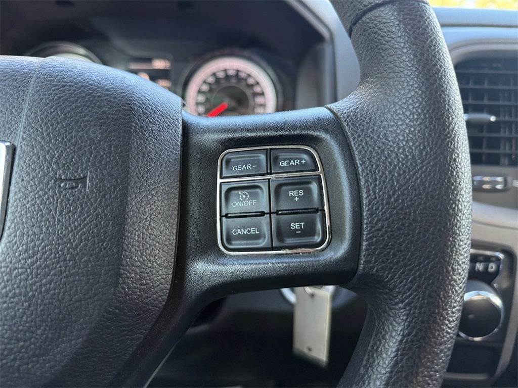 2019 RAM 1500 Classic Tradesman Crew Cab 4x2 5'7' Box