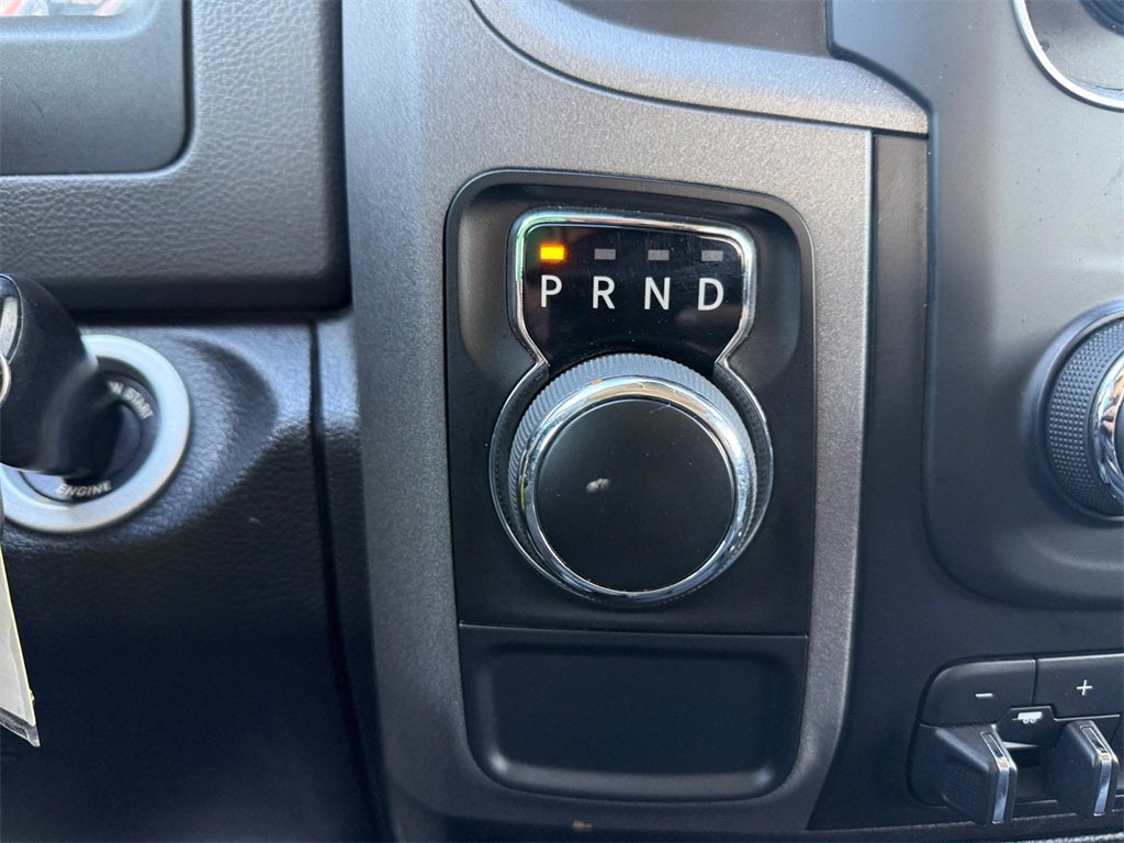 2019 RAM 1500 Classic Tradesman Crew Cab 4x2 5'7' Box