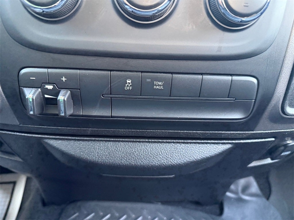 2019 RAM 1500 Classic Tradesman Crew Cab 4x2 5'7' Box