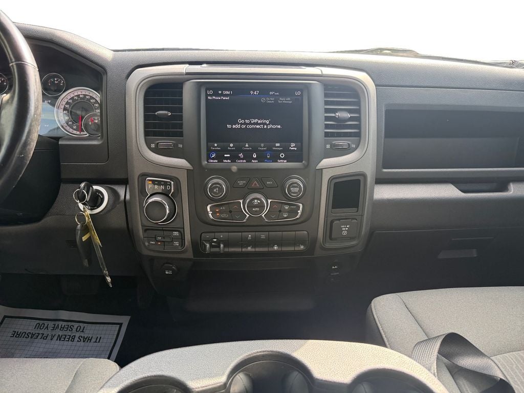 2021 RAM 1500 Classic Tradesman Crew Cab 4x4 5'7' Box