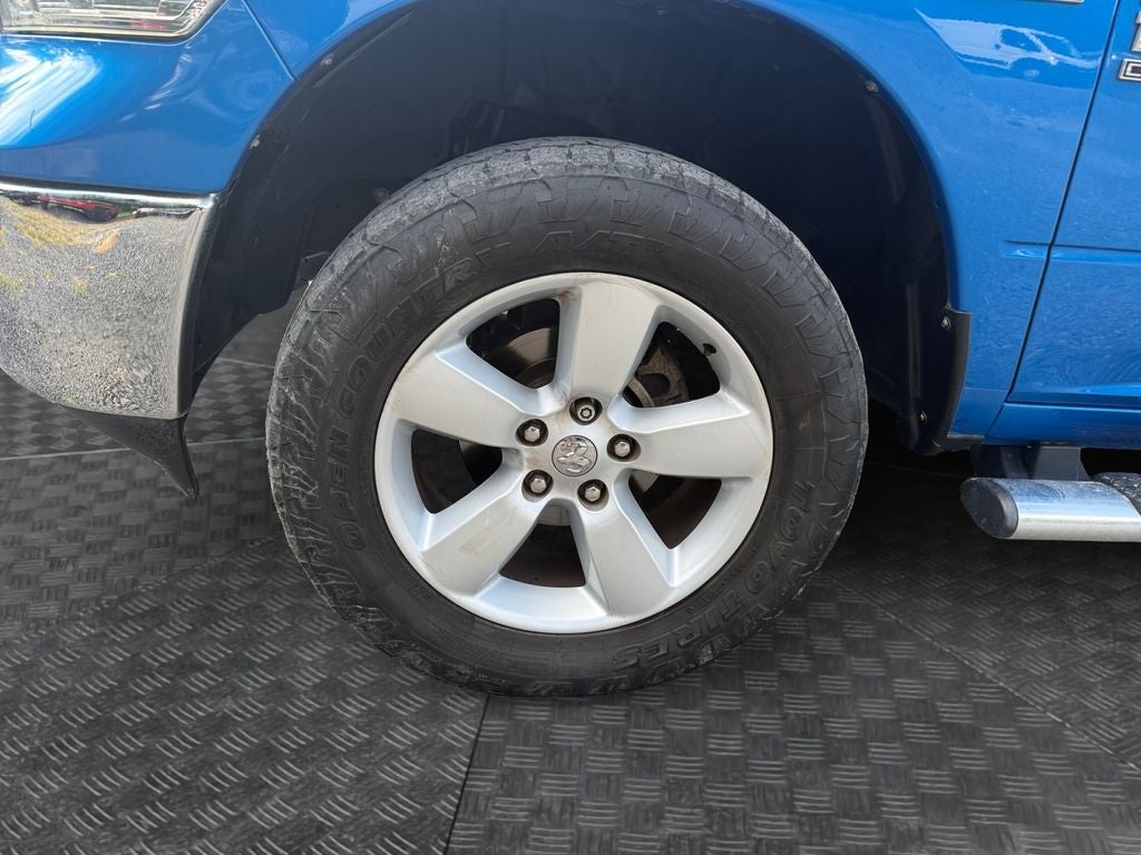 2021 RAM 1500 Classic Tradesman Crew Cab 4x4 5'7' Box