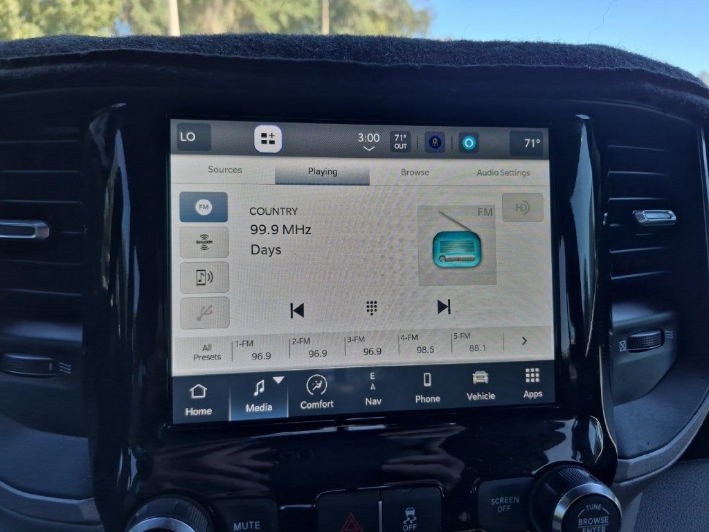 2024 RAM 2500 Tradesman Crew Cab 4x4 6'4' Box