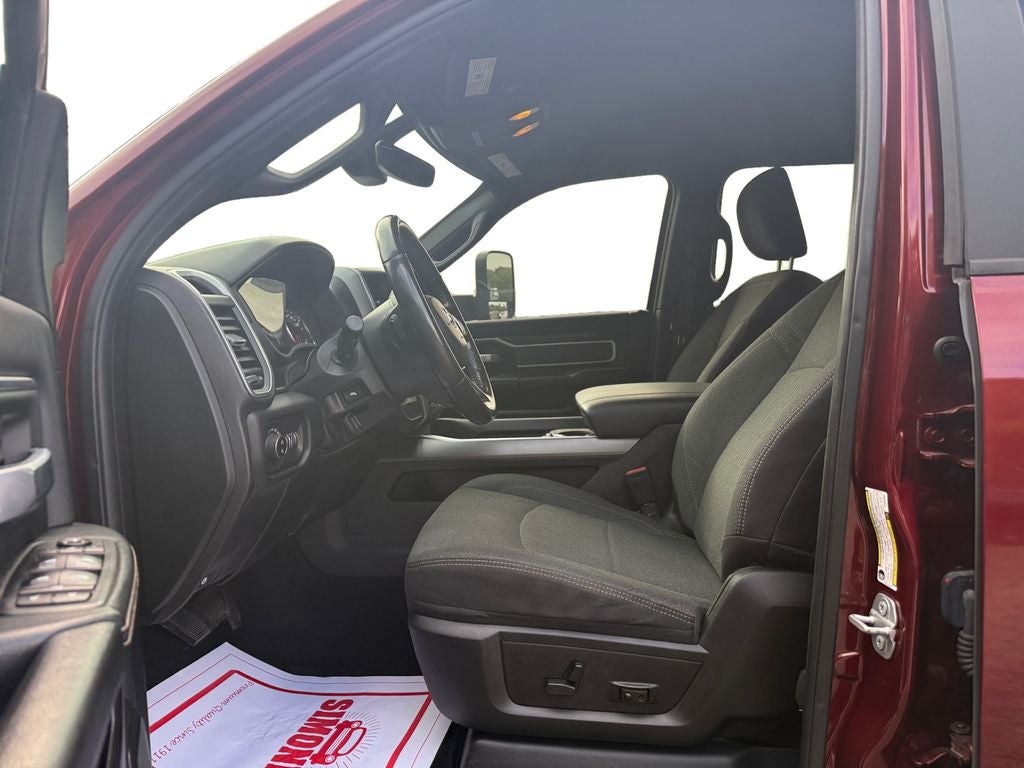 2019 RAM 2500 Big Horn Crew Cab 4x4 6'4' Box