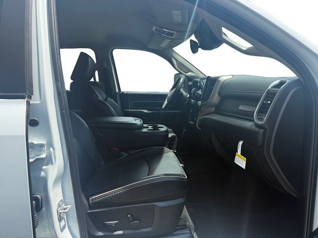2024 RAM 2500 Laramie Crew Cab 4x4 6'4' Box