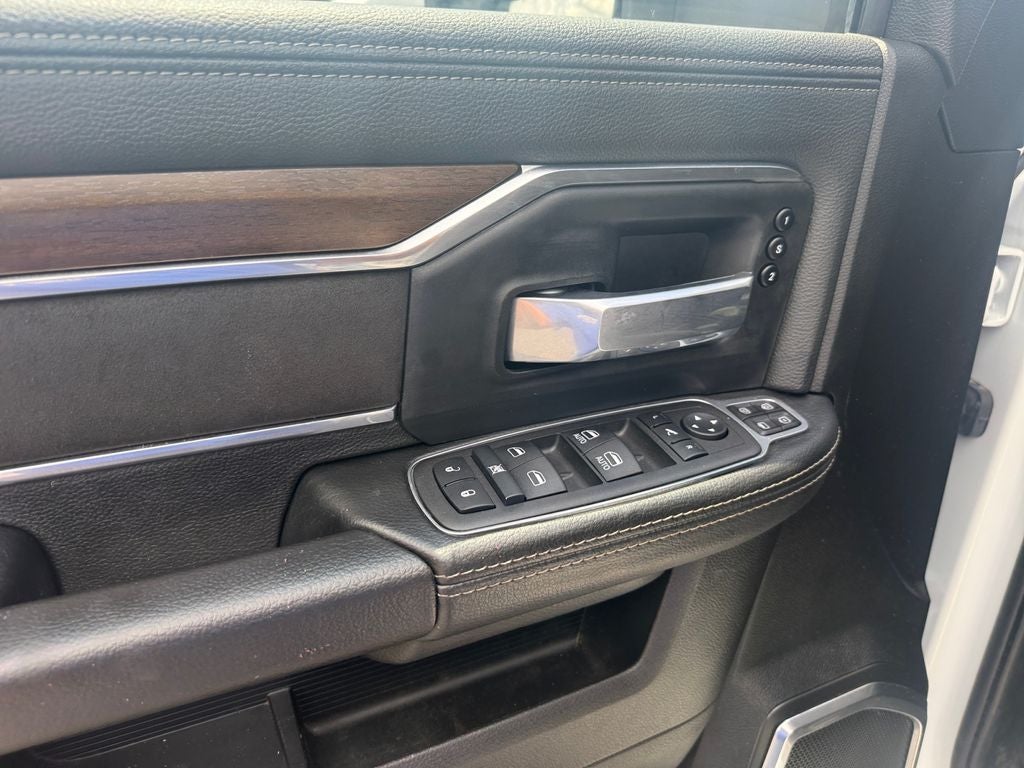2024 RAM 2500 Laramie Crew Cab 4x4 6'4' Box