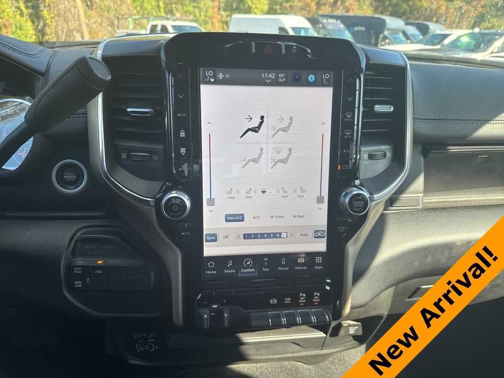 2024 RAM 2500 Laramie Crew Cab 4x4 6'4' Box