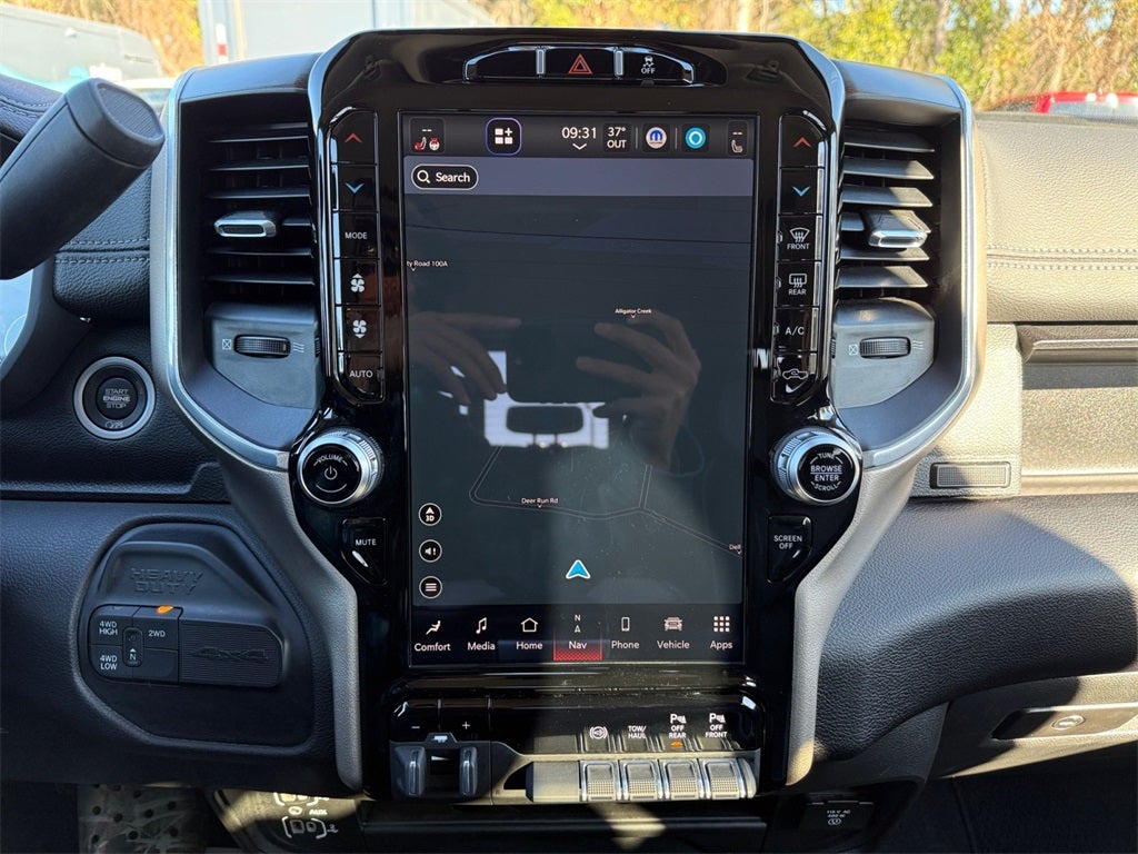 2024 RAM 2500 Laramie Crew Cab 4x4 6'4' Box