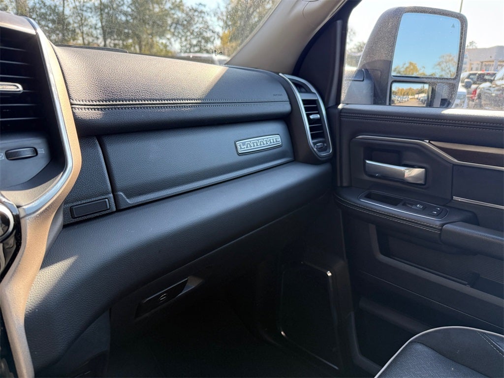 2024 RAM 2500 Laramie Crew Cab 4x4 6'4' Box