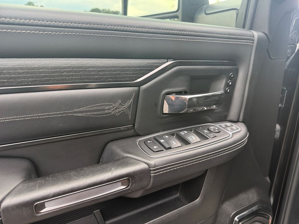 2024 RAM 2500 Limited Crew Cab 4x4 6'4' Box