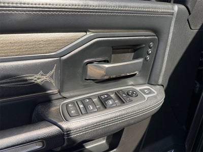 2019 RAM 2500 Limited Crew Cab 4x4 6'4' Box