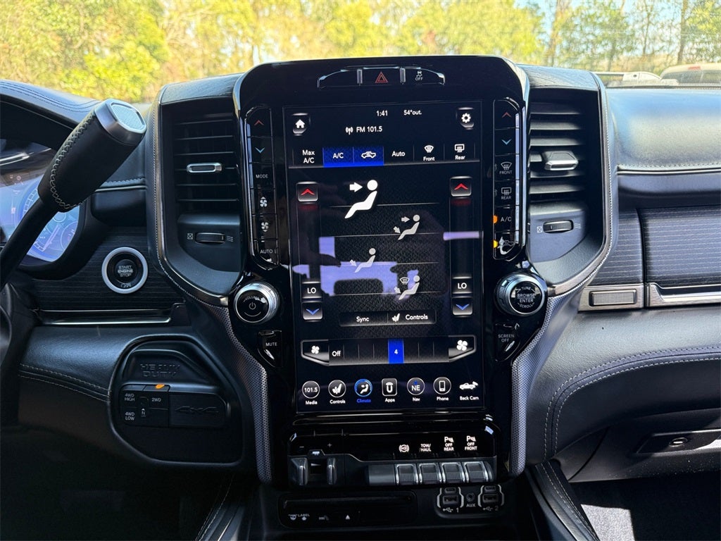 2019 RAM 2500 Limited Crew Cab 4x4 6'4' Box