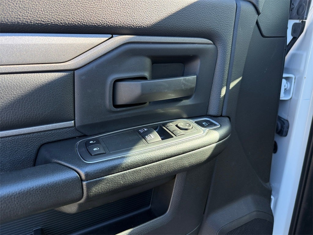 2023 RAM 4500 Chassis Tradesman/SLT