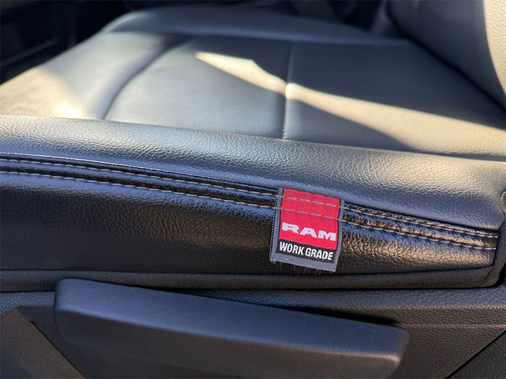 2023 RAM 4500 Chassis Tradesman/SLT