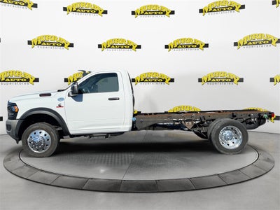 2023 RAM 4500 Chassis Tradesman/SLT