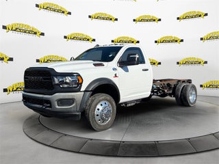 2023 RAM 4500 Chassis Tradesman/SLT