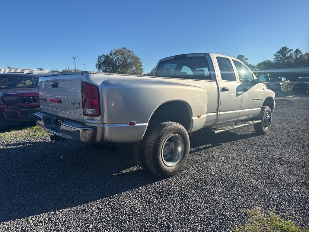 2004 Dodge Ram 3500 SLT/Laramie