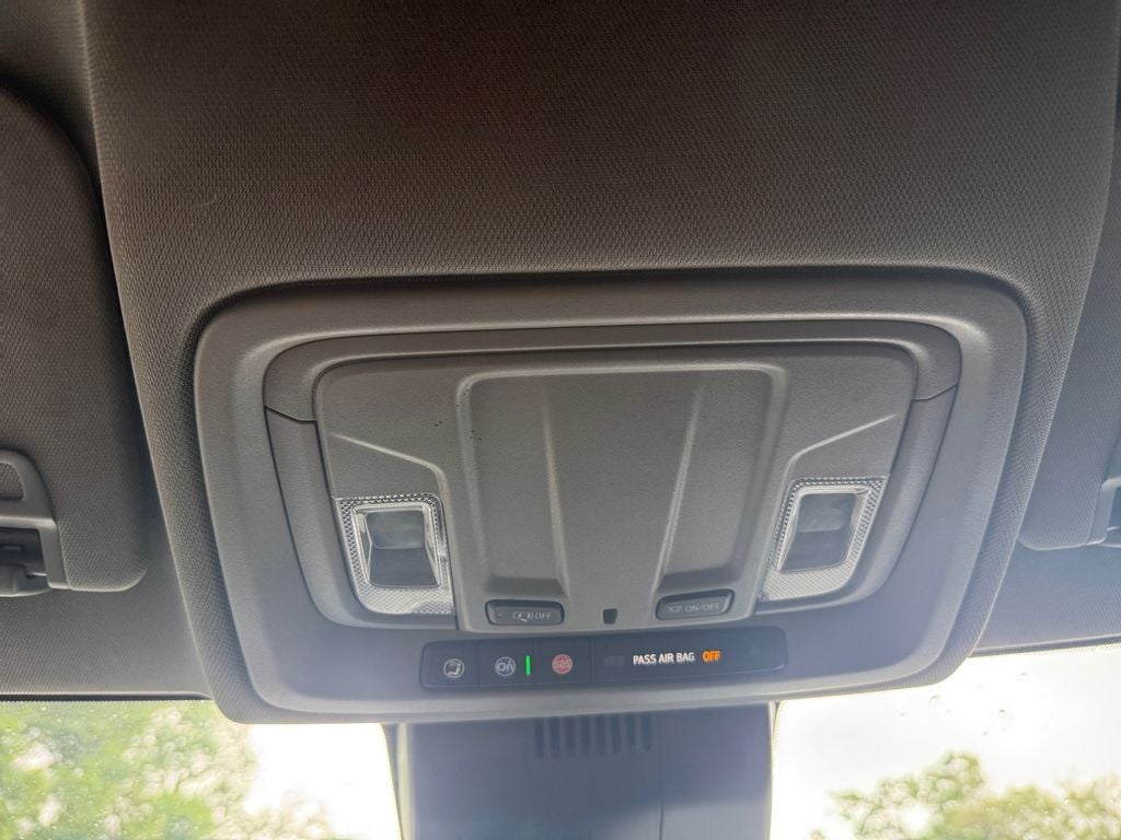 2023 Chevrolet Silverado 1500 2WD Crew Cab Short Bed Custom