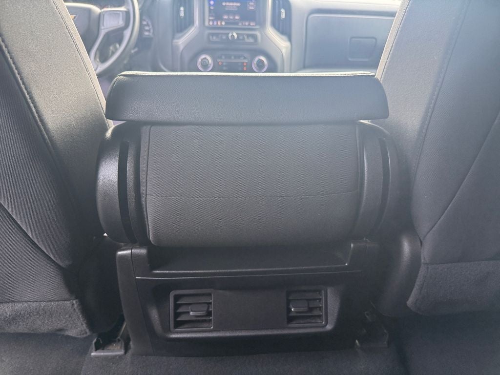 2023 Chevrolet Silverado 1500 2WD Crew Cab Short Bed Custom