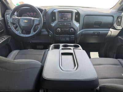 2023 Chevrolet Silverado 1500 4WD Crew Cab Short Bed Custom